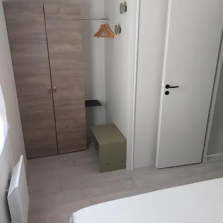 Camping L'arbre Perche *